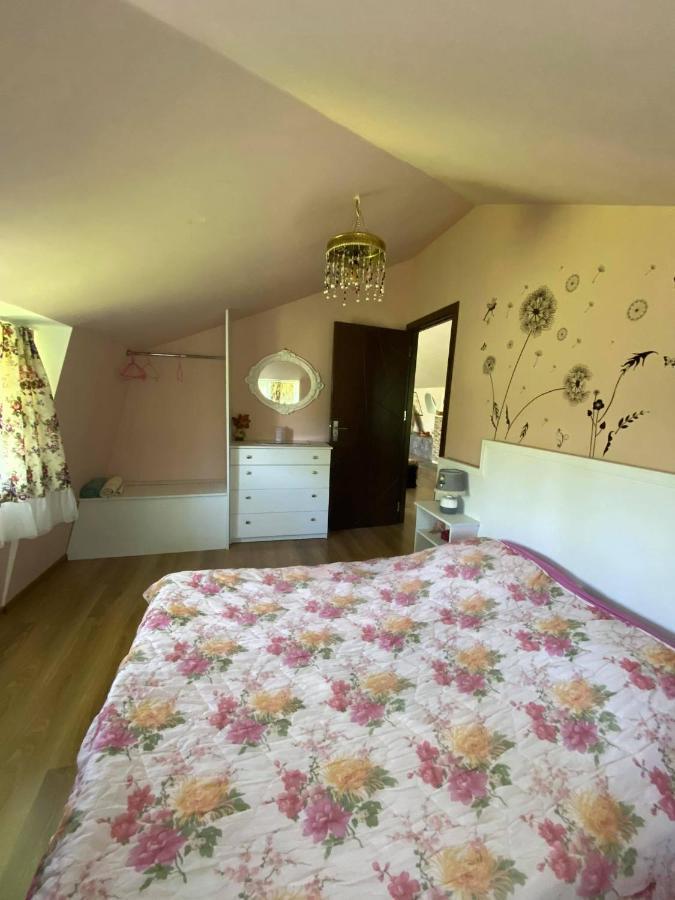 Nino'S Veranda Apartment Телави Екстериор снимка