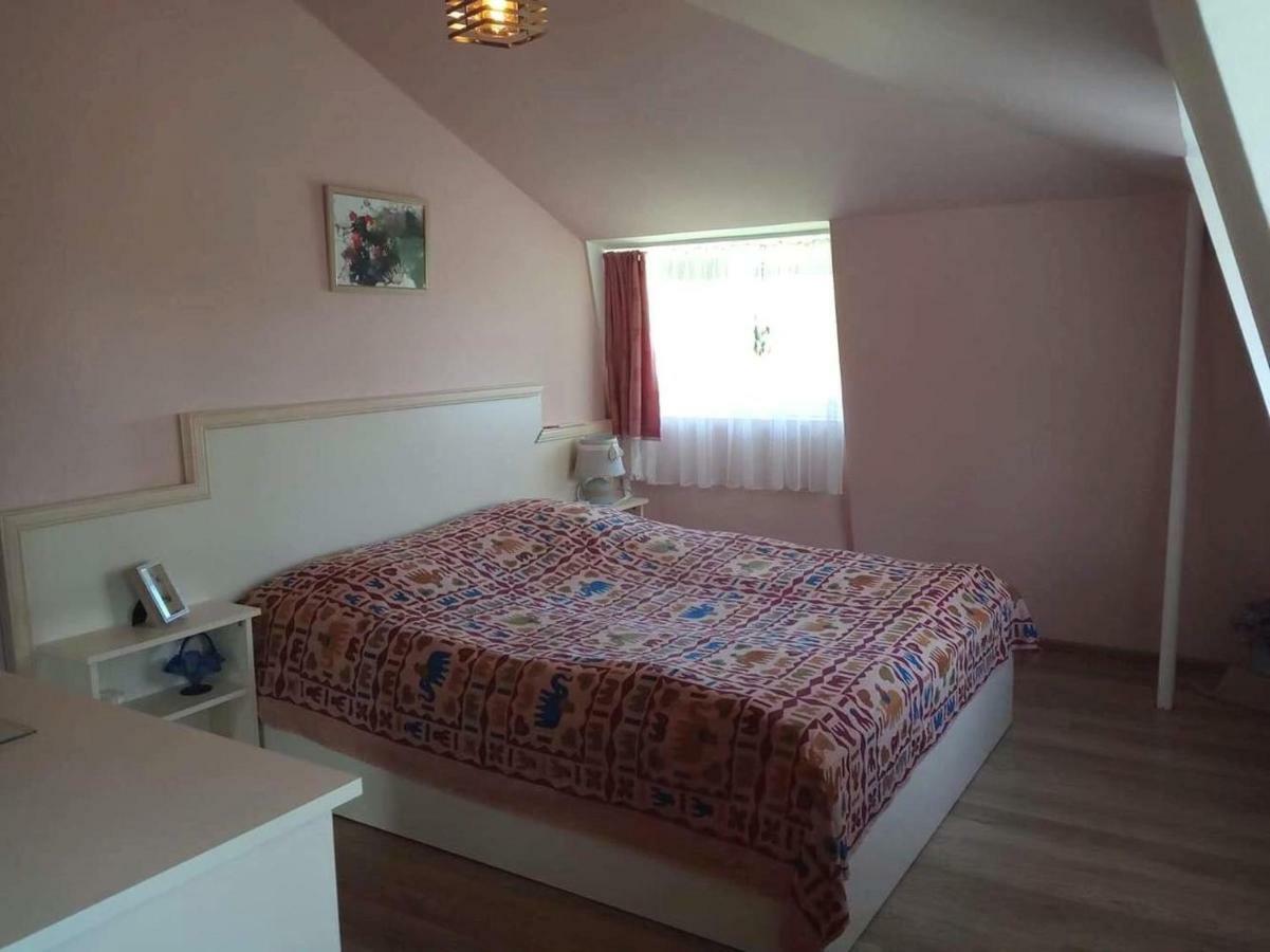Nino'S Veranda Apartment Телави Екстериор снимка