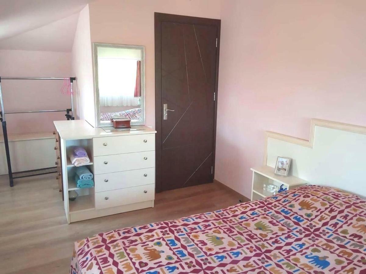Nino'S Veranda Apartment Телави Екстериор снимка